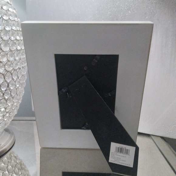 Frame - Picture 2 of 5